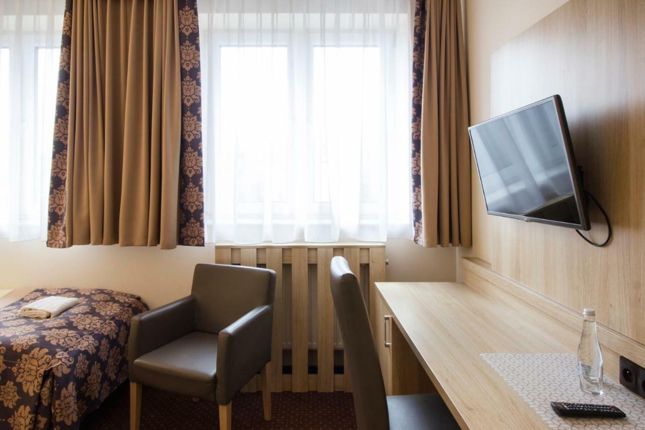 Motel Db2000 Biłgoraj Εξωτερικό φωτογραφία